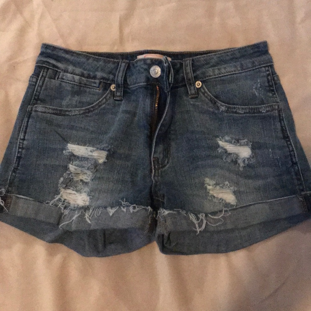 Ripped Jean shorts